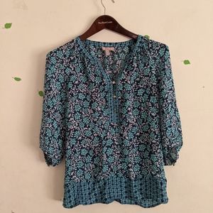 Banana Republic blouse
 XS PETITE